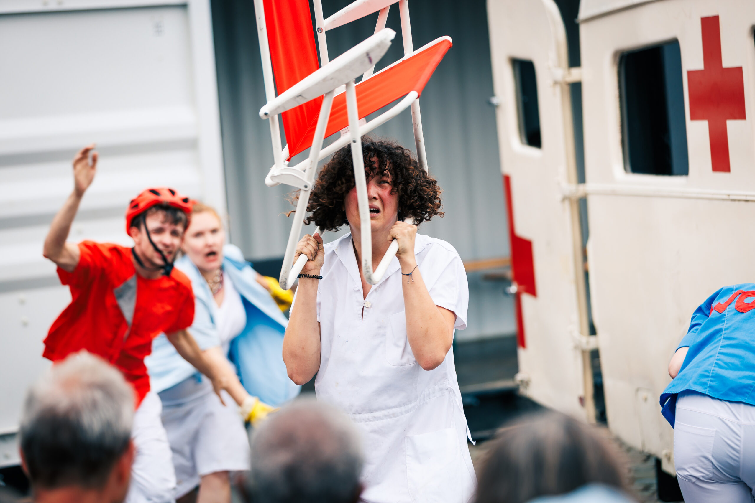 Vandaag Is Even Niet Zo Gezellig 25 © Christein Van Hoffen In Opdracht Van Theaterschip