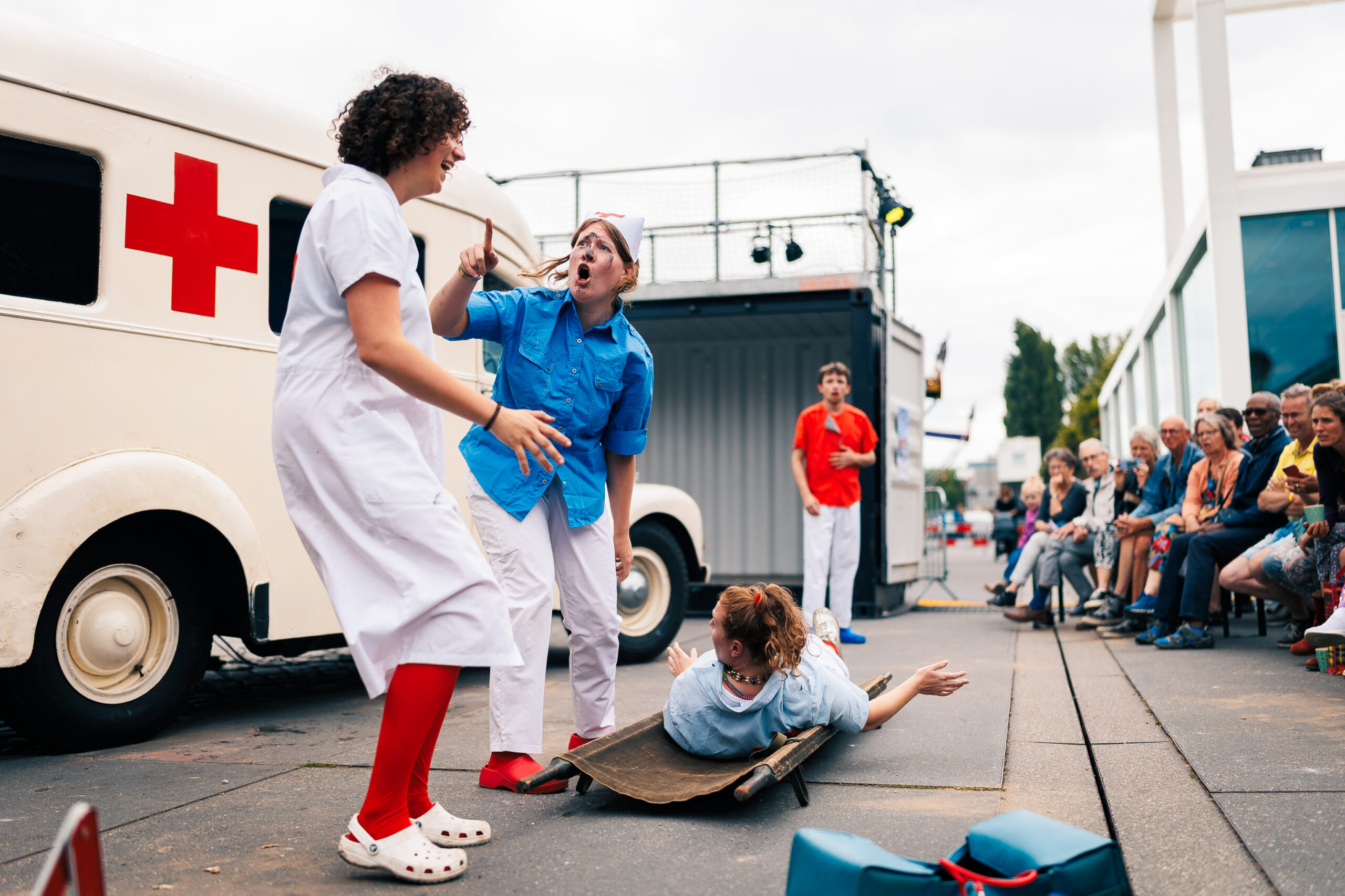 Vandaag Is Even Niet Zo Gezellig 8 © Christein Van Hoffen In Opdracht Van Theaterschip