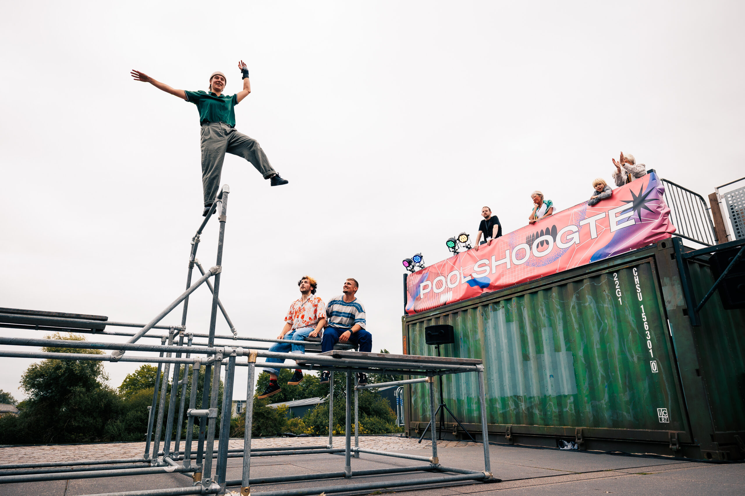 Ukemi The Art Of Falling 11 © Christein Van Hoffen In Opdracht Van Theaterschip